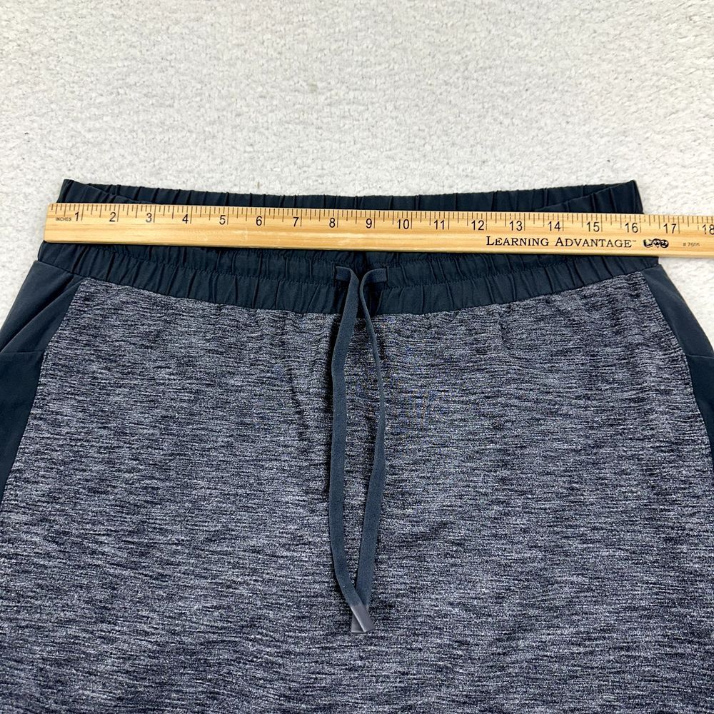 Athleta Excursion‎ Hybrid Skort Women's M Gray Lightweight Stretch Shorts Skirt - Picture 4 of 10